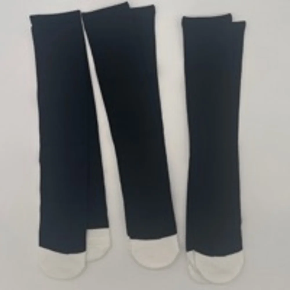 Unisex Unbranded Knee Socks Size M Black and White